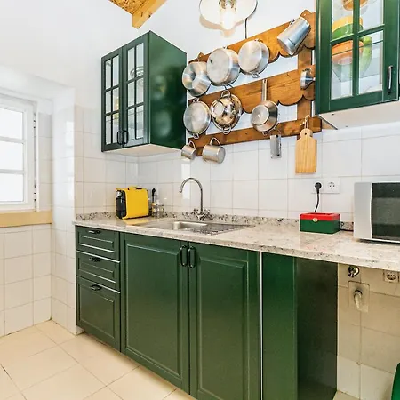 Moderno Em Bairro Tipico Lisboeta