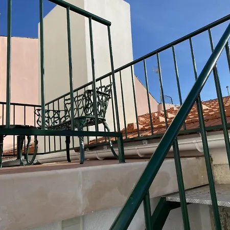 Διαμέρισμα Moderno Em Bairro Tipico Lisboeta