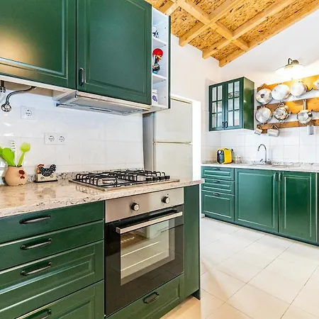 Apartment Moderno Em Bairro Tipico Lisboeta